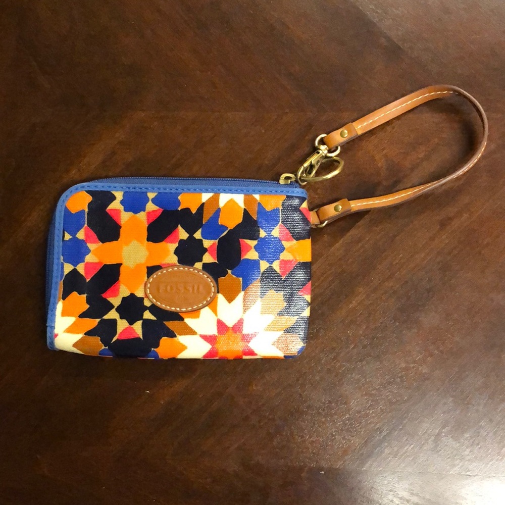NWOT Fossil Wristlet